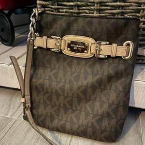 Michael Kors crossbody
